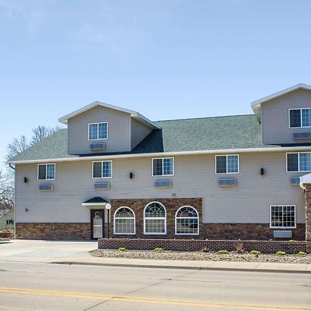 Rodeway Inn & Suites Near Okoboji Lake Milford Eksteriør bilde