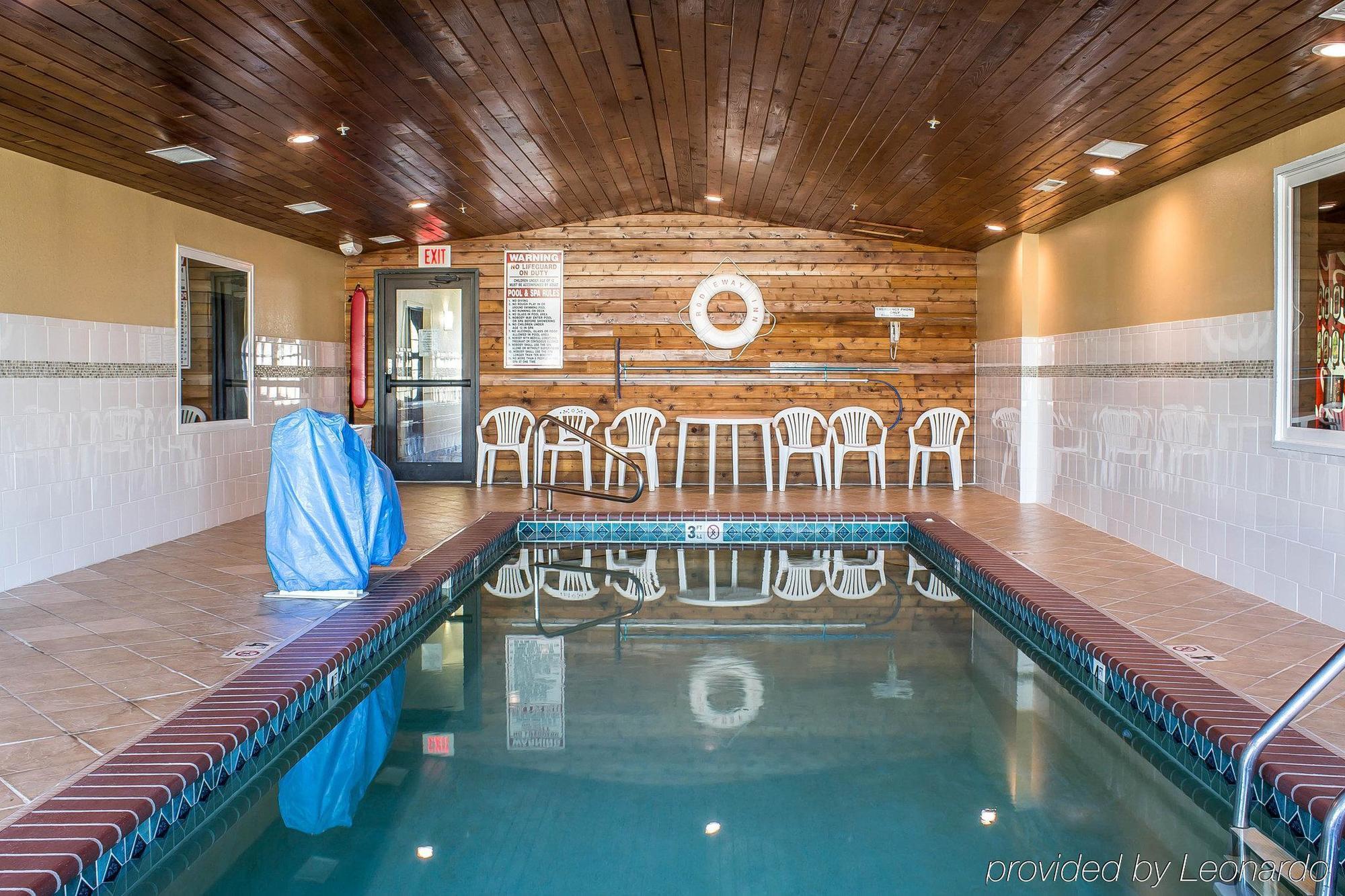 Rodeway Inn & Suites Near Okoboji Lake Milford Eksteriør bilde