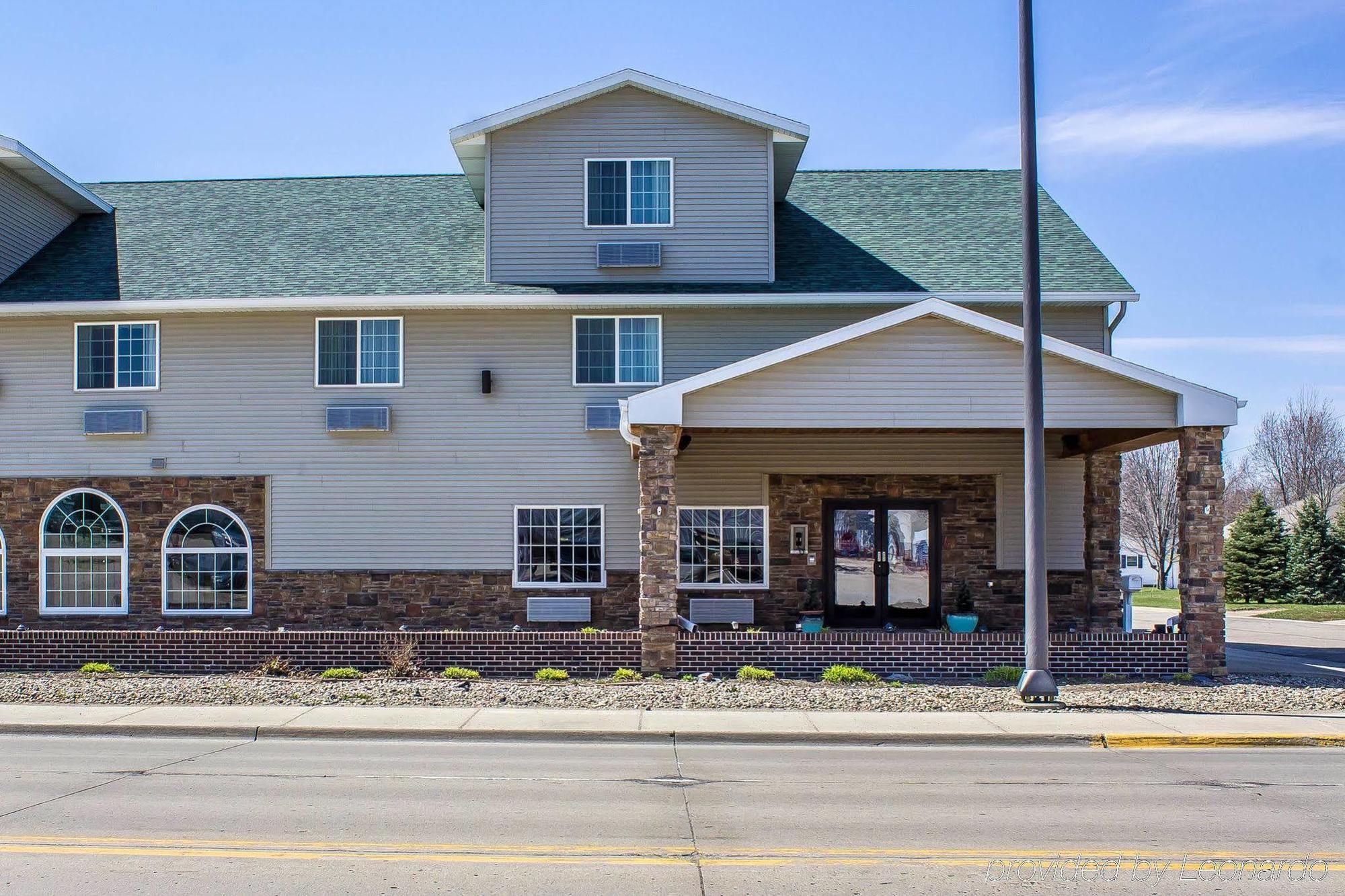 Rodeway Inn & Suites Near Okoboji Lake Milford Eksteriør bilde