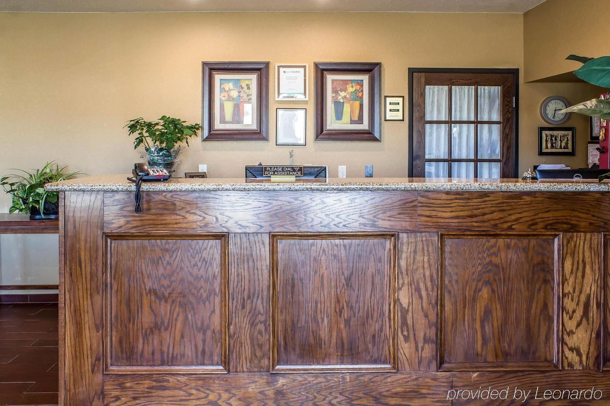 Rodeway Inn & Suites Near Okoboji Lake Milford Eksteriør bilde